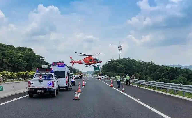 天峻高速公路汽车救援案例