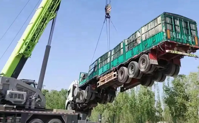 天峻道路脱困救援案例